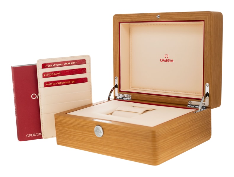 Omega Aqua Terra 150m Gents 220.12.41.21.03.002